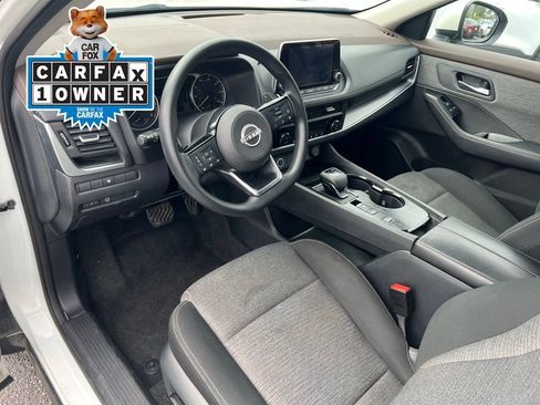 Used 2023 Nissan Rogue SV FWD image 11