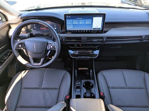 New 2025 Lincoln Corsair Grand Touring w/ Equipment Group 301A AWD/4WD image 16
