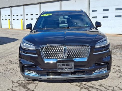 Used 2020 Lincoln Aviator Reserve w/ Equipment Group 201A image 2