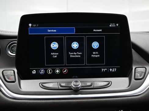 Used 2025 Chevrolet Blazer LT FWD image 39