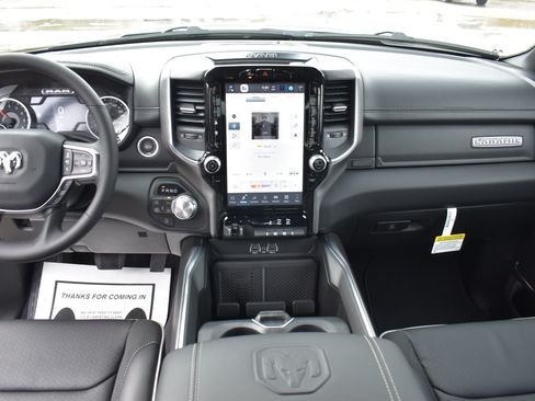 New 2026 RAM 1500 Laramie w/ Laramie Preferred Package AWD/4WD image 21