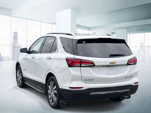 Used 2023 Chevrolet Equinox Premier AWD/4WD image 3