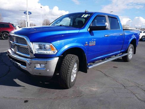 Used 2018 RAM 3500 Laramie image 4