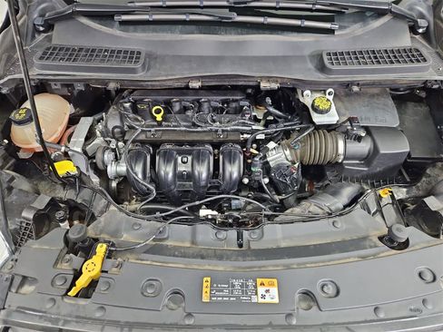 Used 2017 Ford Escape S image 14