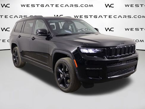 Used 2022 Jeep Grand Cherokee L Limited w/ Black Appearance Package RWD image 41