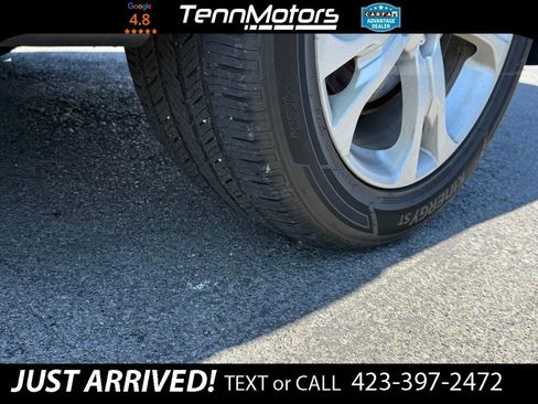 Used 2014 Mitsubishi Outlander SE AWD/4WD image 9