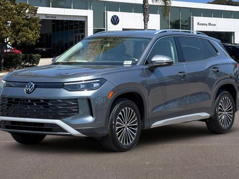 New 2025 Volkswagen Tiguan S image 8