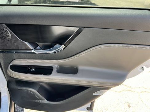 New 2026 Lincoln Corsair Reserve AWD/4WD image 18