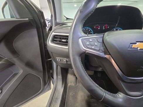 Used 2018 Chevrolet Equinox LT AWD/4WD image 11
