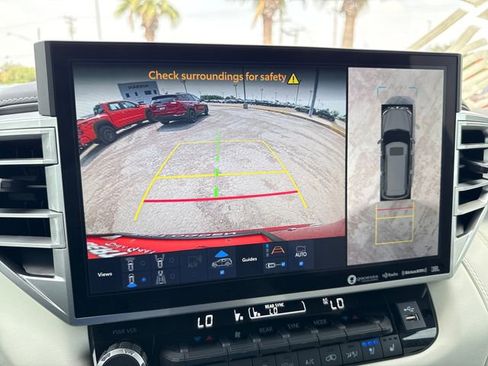 Used 2024 Toyota Sequoia Capstone RWD image 24