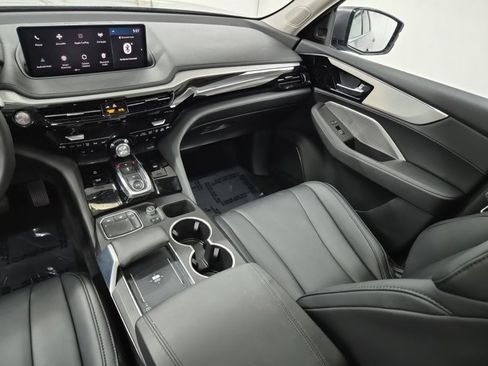 Used 2024 Acura MDX SH-AWD image 14