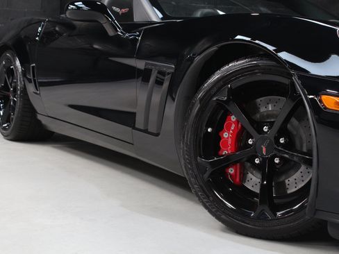 Used 2013 Chevrolet Corvette Grand Sport w/ 3LT Preferred Equipment Group RWD image 14