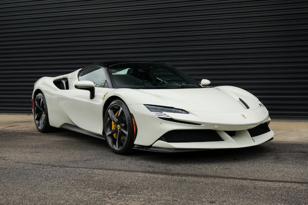 Used 2024 Ferrari SF90 Spider AWD/4WD image 39