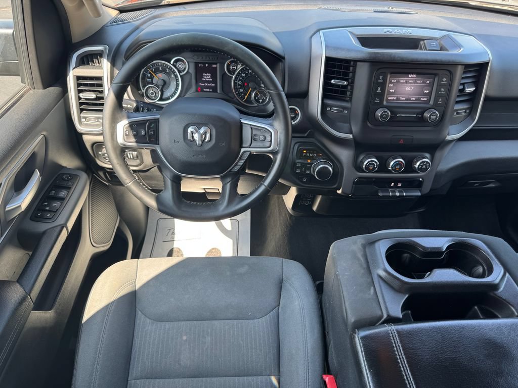 Used 2019 RAM 1500 Big Horn AWD/4WD image 17