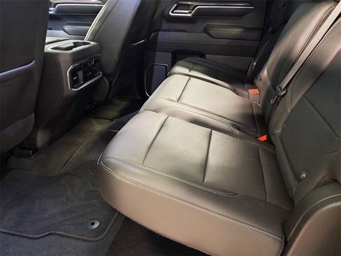 Used 2022 Chevrolet Silverado 1500 LTZ w/ LTZ Premium Package image 12