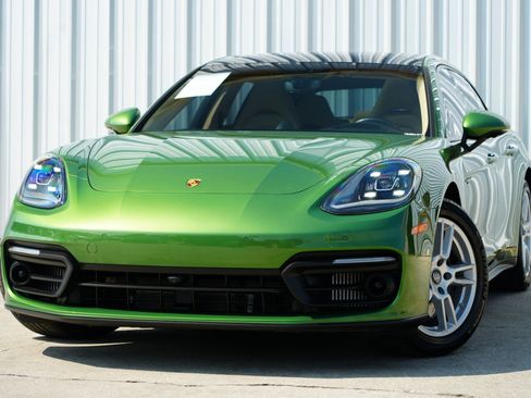 Used 2021 Porsche Panamera 4 image 3