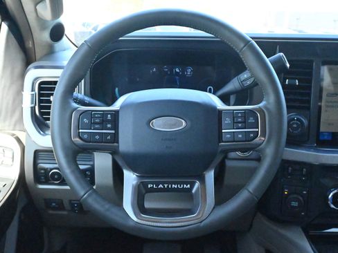 Used 2026 Ford F450 Platinum w/ Platinum Plus Package image 19