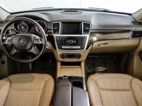 Used 2015 Mercedes-Benz GL 320 BlueTEC 4MATIC image 13