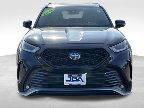 Used 2022 Toyota Highlander XSE image 22