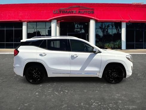Used 2019 GMC Terrain Denali w/ Driver Alert Package II FWD image 5