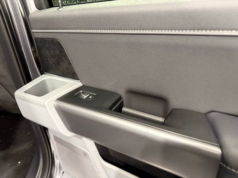 New 2026 Ford F250 XLT w/ XLT Premium Package image 28