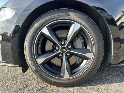 Used 2022 Ford Mustang GT image 12