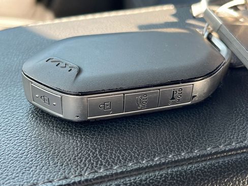 Used 2025 Buick Envista Preferred image 22