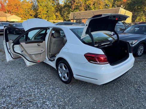 Used 2014 Mercedes-Benz E 350 4MATIC Sedan w/ Premium 1 Package image 11