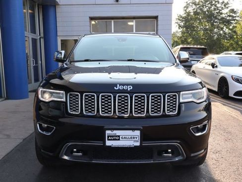 Used 2019 Jeep Grand Cherokee Overland AWD/4WD image 7