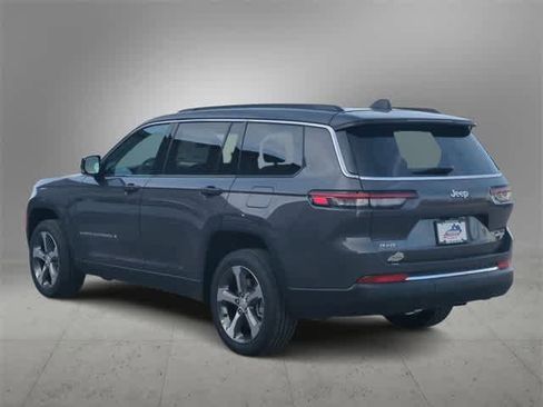 New 2025 Jeep Grand Cherokee L Limited w/ Trailer Tow Package image 6