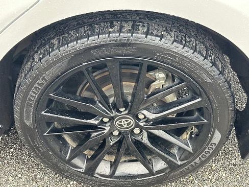 Used 2023 Toyota Camry XSE image 12