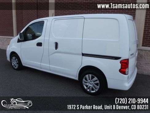 Used 2017 Nissan NV200 SV w/ Technology Package FWD image 4