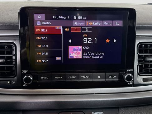 Used 2023 Kia Rio S FWD image 17