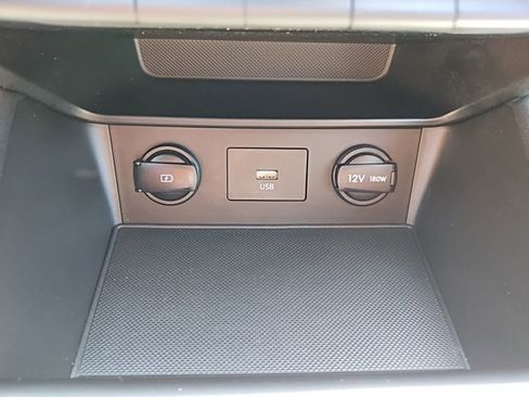 Used 2023 Hyundai Kona SEL FWD image 29