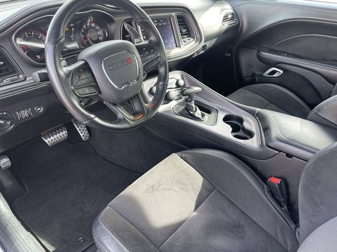 Used 2023 Dodge Challenger R/T w/ Plus Package image 10