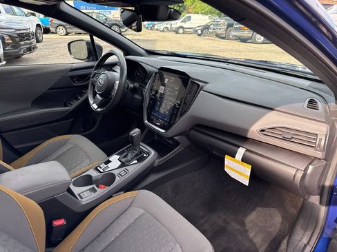 Used 2024 Subaru Crosstrek 2.5i Sport w/ Crosstrek Mirror Package AWD/4WD image 17