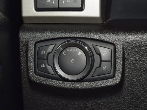 Used 2021 Ford F250 Lariat w/ Lariat Ultimate Package image 36