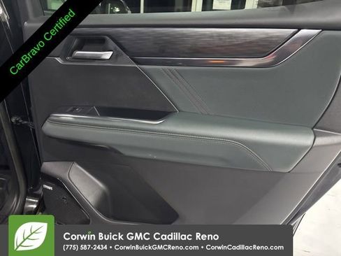 Certified 2024 GMC Acadia AT4 w/ Luxury Package AWD/4WD image 29