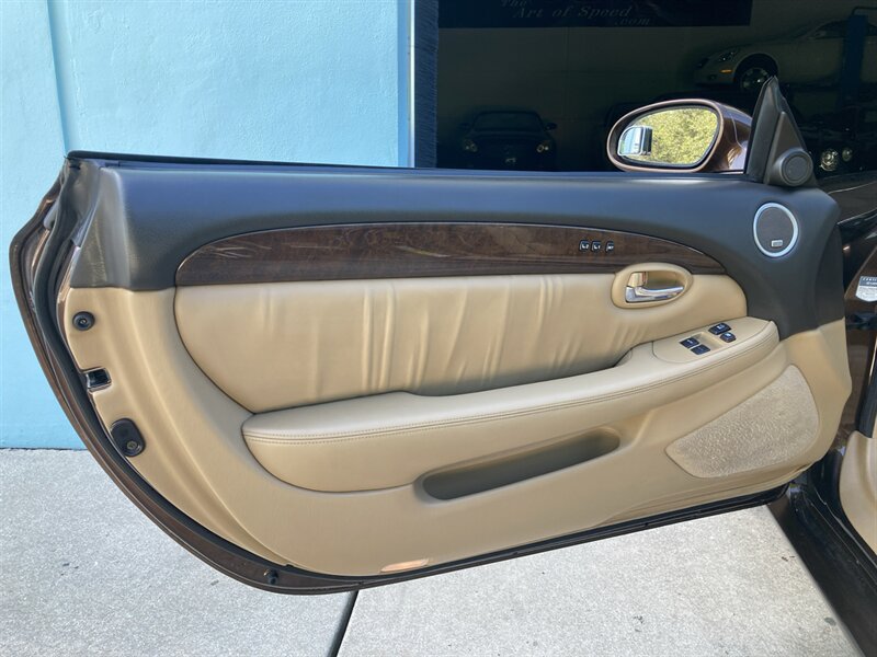 Used 2007 Lexus SC 430 Convertible RWD image 31