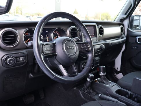 Used 2020 Jeep Wrangler Unlimited Sport S image 12