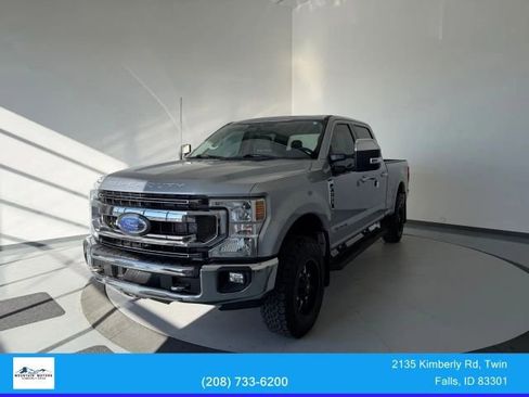 Used 2022 Ford F250 XLT w/ XLT Premium Package AWD/4WD image 3
