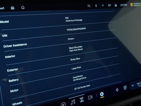 Used 2023 Rivian R1S Adventure image 55