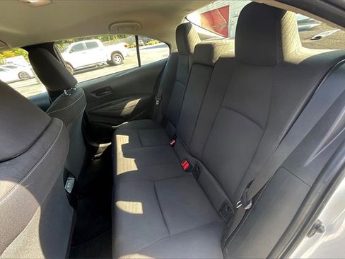 Used 2023 Toyota Corolla LE image 26
