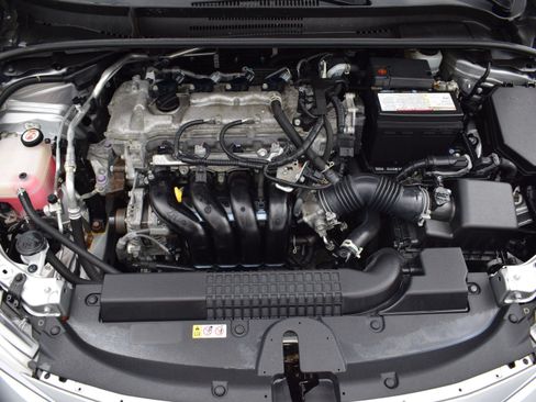 Used 2021 Toyota Corolla LE FWD image 9