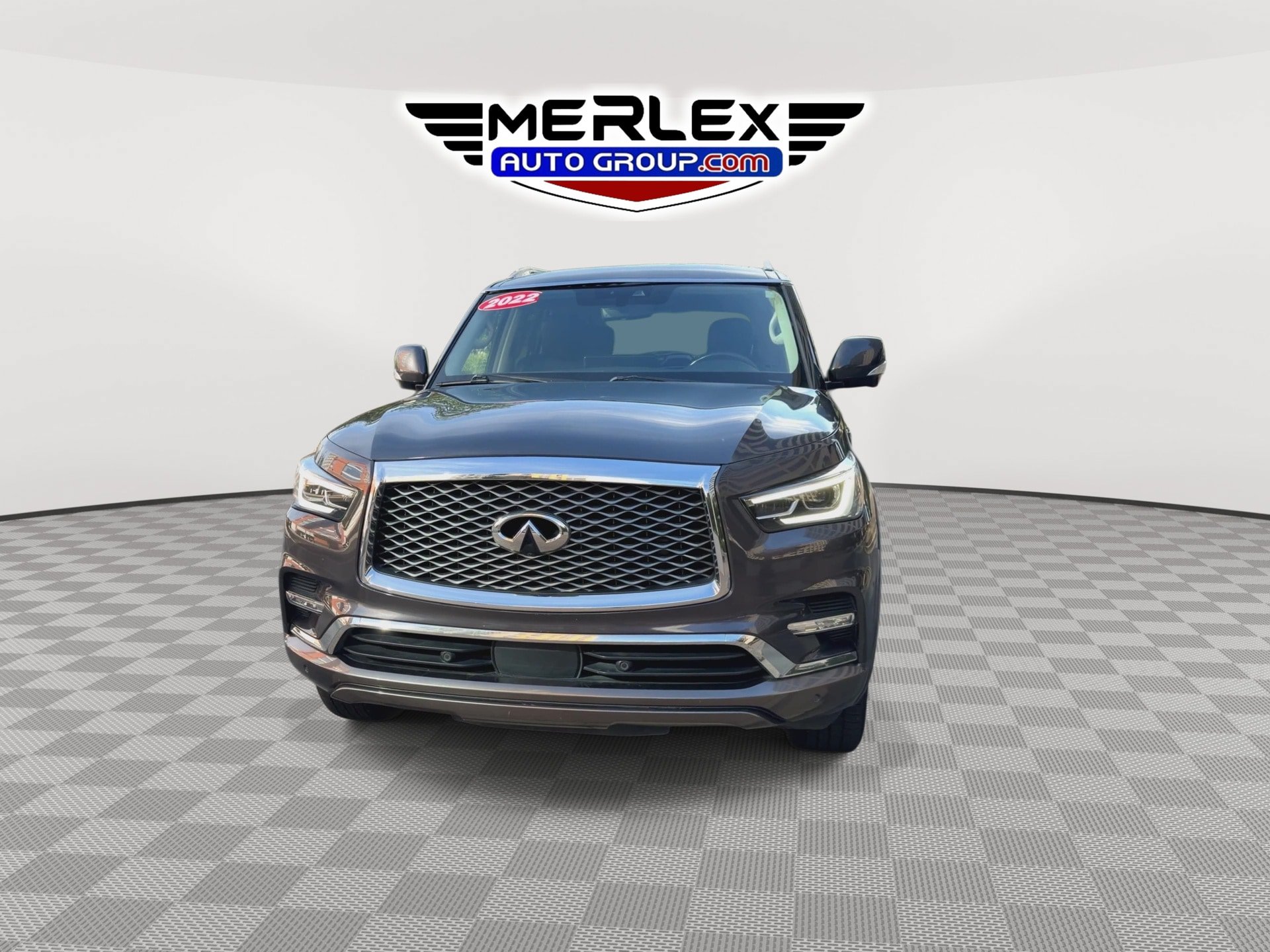 Used 2022 INFINITI QX80 Luxe AWD/4WD image 3