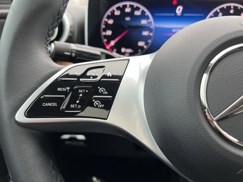 Certified 2025 Mercedes-Benz C 300 Sedan image 19