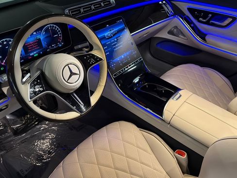 New 2026 Mercedes-Benz S 580e 4MATIC Sedan image 9