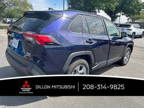 Used 2025 Toyota RAV4 XLE AWD/4WD image 20