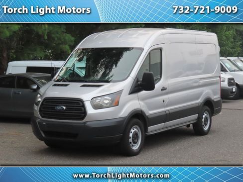 Used 2018 Ford Transit 150 130 Medium Roof RWD image 1