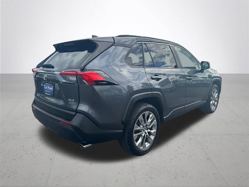 Used 2019 Toyota RAV4 XLE Premium w/ All Weather Liner Package AWD/4WD image 7